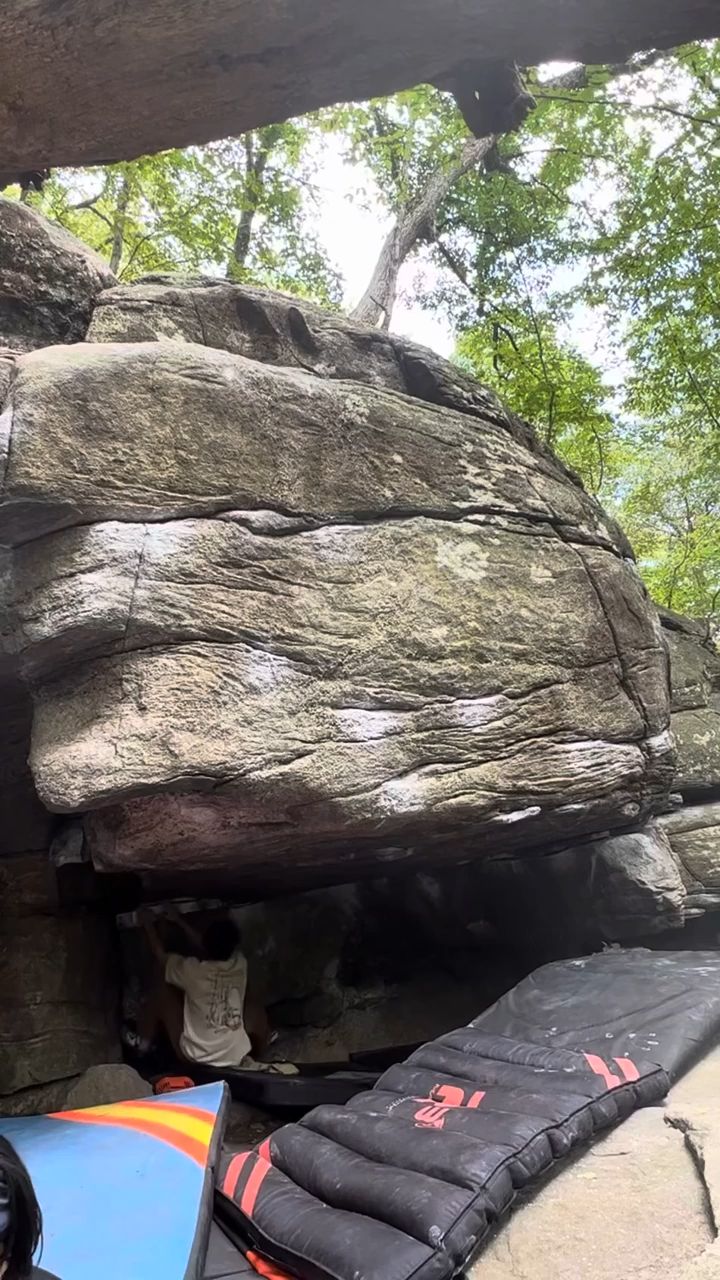 V6 Water Weight climbing video by Takuto Lehr